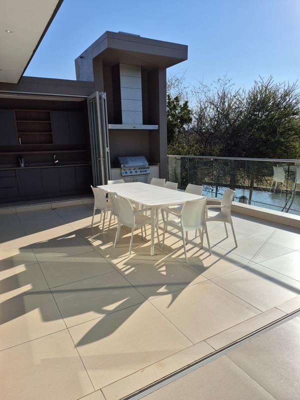 6 Bedroom Property for Sale in The Islands Estates North West